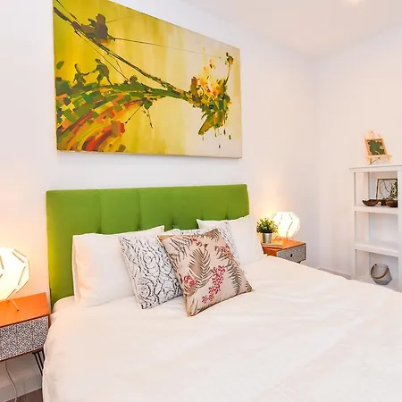 Parliament & River View * Bukarest