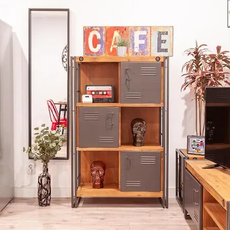 Parliament & River View