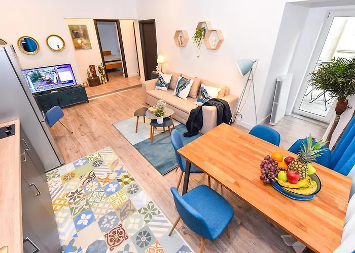 Parliament & River View Appartamento *