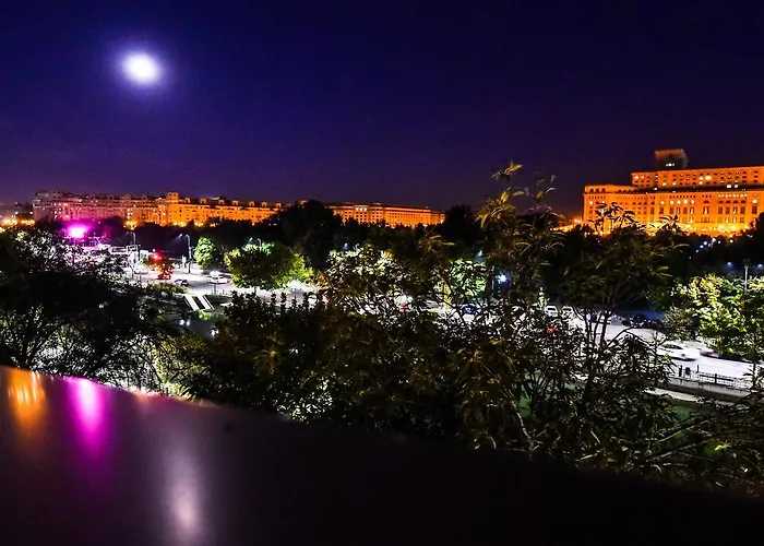 Parliament & River View Apartman *