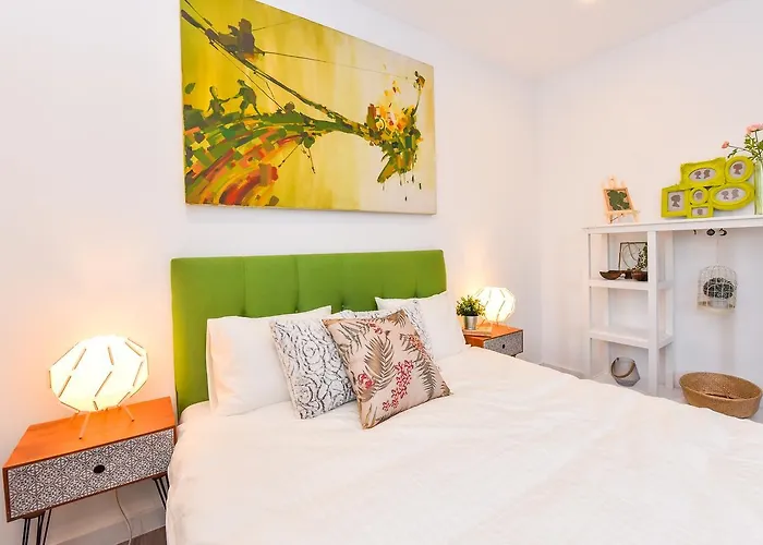 Parliament & River View * Bukarest