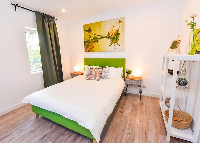 Parliament & River View Lägenhet